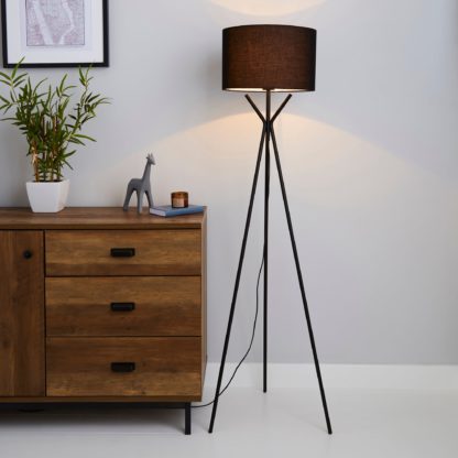 An Image of Drei Tripod Black Floor Lamp Black