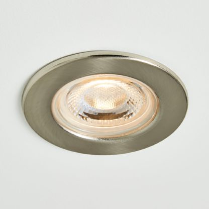 An Image of Basics 1 Light Integrated LED Satin Nickel Recess Light Silver