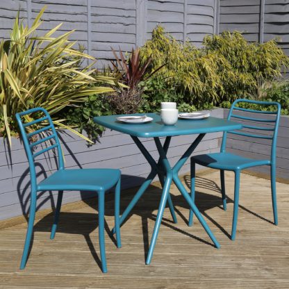 An Image of Plastic 2 Seater Bistro Set Blue