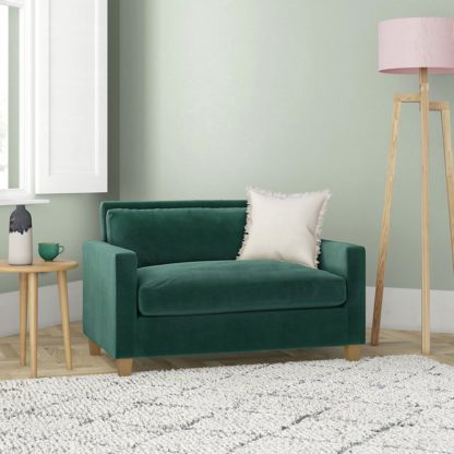 An Image of Habitat Chester Velvet Cuddle Chair - Emerald Green