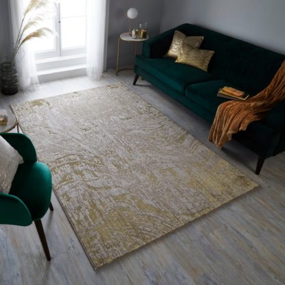 An Image of Arissa Rug Silver and Grey