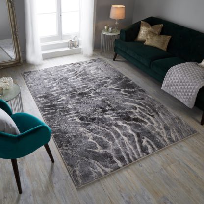 An Image of Lyra Rug Silver, White and Grey