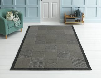 An Image of Argos Home Cottage Blocks Rug - 160x120cm - Grey