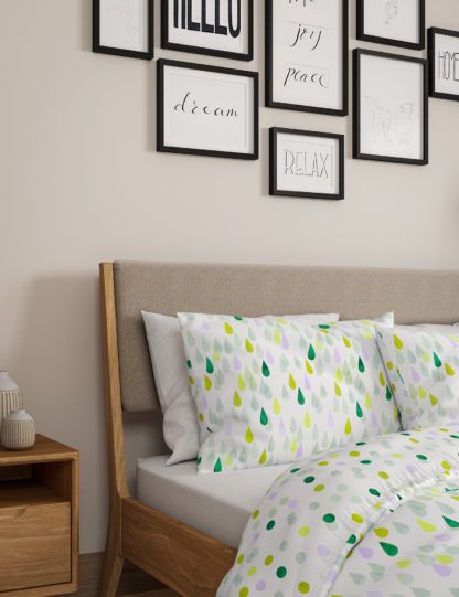 An Image of M&S Cotton Mix Raindrop Bedding Set