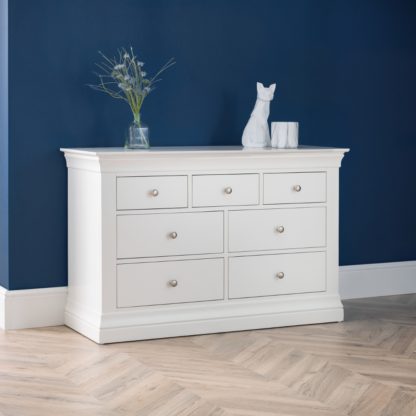 An Image of Clermont White Wooden 4+3 Drawer Chest