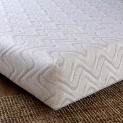 An Image of Fusion Plus Memory and Reflex Foam Orthopaedic Mattress - 4ft6 Double (135 x 190 cm)