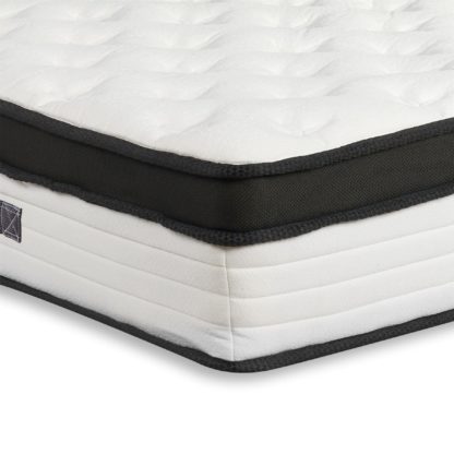 An Image of SleepSoul Cloud 800 Pocket Spring and Memory Foam Mattress - 4ft6 Double (135 x 190 cm)