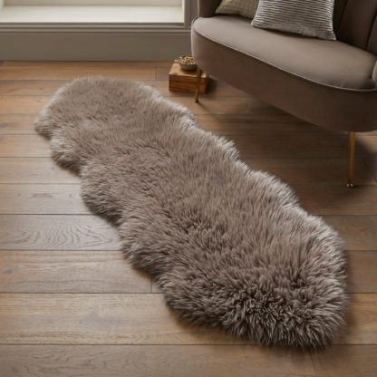 An Image of Luxe Double Pelt Faux Sheepskin Rug Luxe Ivory