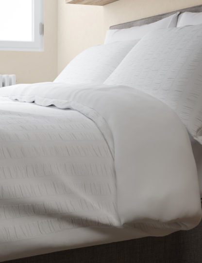 An Image of M&S Unisex Pure Cotton Striped Seersucker Bedding Set