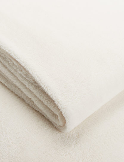 An Image of M&S Teddy Fleece Deep Fitted Sheet