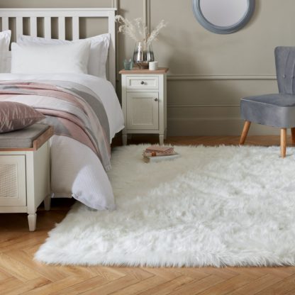 An Image of Faux Sheepskin Rug Cream