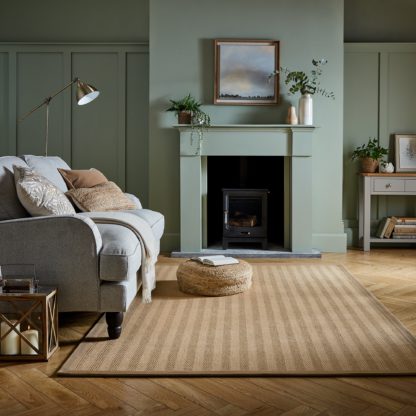 An Image of Herringbone Border Rug Herringbone Border Green