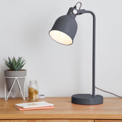 An Image of Isaac Desk Lamp Blush