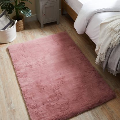 An Image of Faux Rabbit Fur Rug Natural