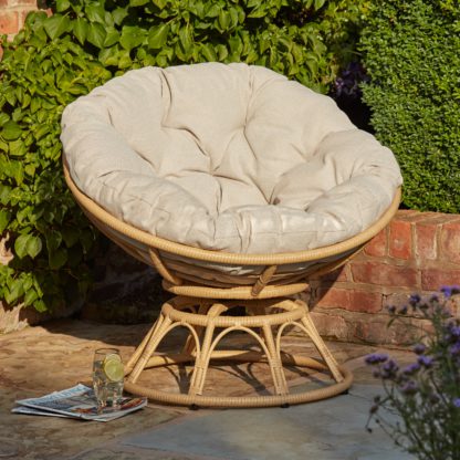 An Image of Tahiti Snug Swivel Seat Natural