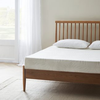 An Image of Spindle Bed Light Oak