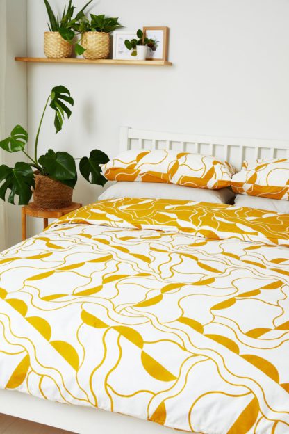 An Image of Design for Life Hector Super King Duvet Set