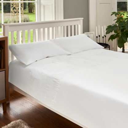 An Image of The Willow Manor Easy Care Percale Single Duvet Set Ruched Panel - White