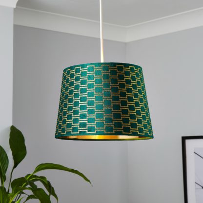 An Image of Mia Velvet 30cm Lamp Shade - Emerald