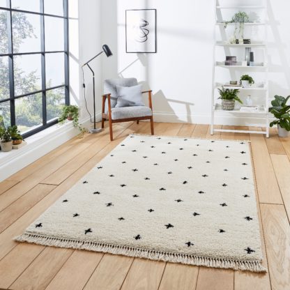 An Image of Boho A475 Rug Green/White