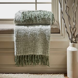 An Image of Herringbone Woven Throw Green