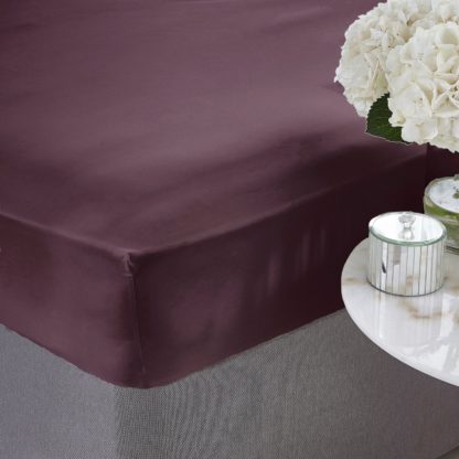 An Image of Silentnight Supersoft Dove Grey Fitted Sheet - Kingsize