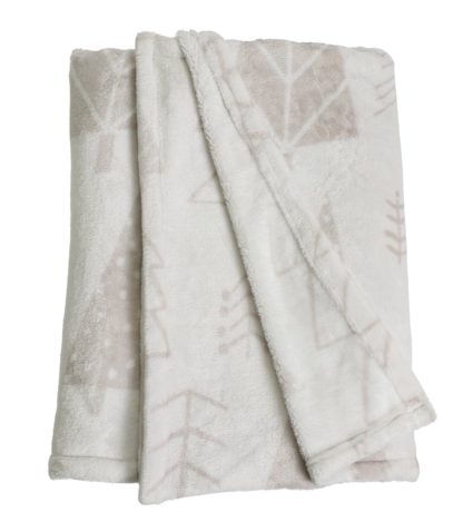 An Image of Argos Home Tree Fleece Skandi Throw - Grey - 125X150cm