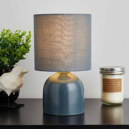 An Image of Hera Ceramic Table Lamp Blue