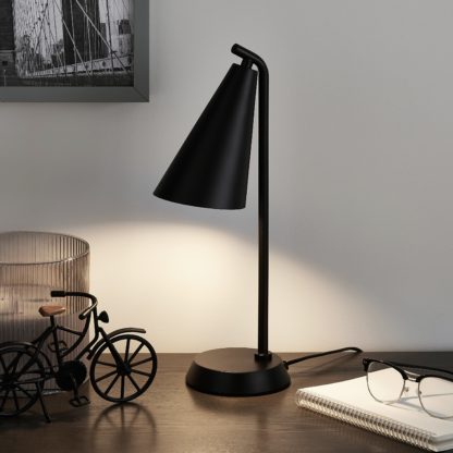 An Image of Cone Desk Lamp Silver