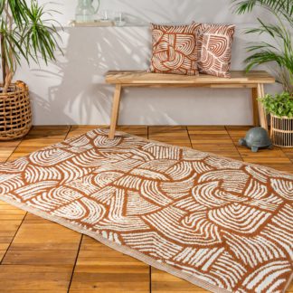 An Image of furn. Dunes Reversible Indoor Outdoor Rug Red