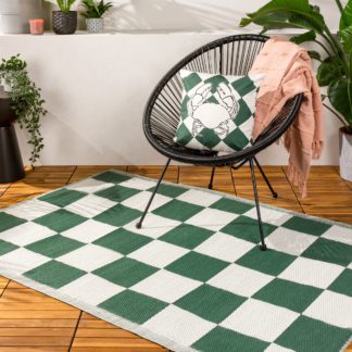 An Image of furn. Checkerboard Green Reversible Indoor Outdoor Rug Green