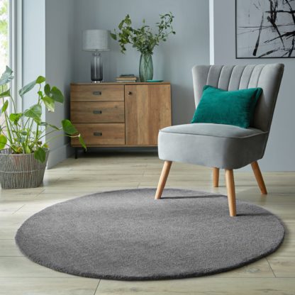 An Image of Isla Round Rug Navy Blue