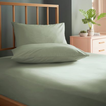 An Image of Cosmo Living Plain Cream Fitted Sheet - Double