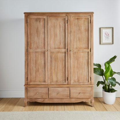 An Image of Giselle Triple Wardrobe Natural