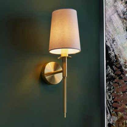 An Image of Vogue Callan Wall Light Gold