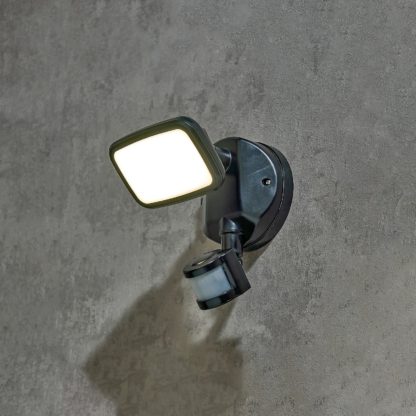 An Image of LED Outdoor Spotlight with PIR Motion Sensor - Black