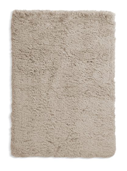 An Image of Habitat Airmaster Shaggy Rug - Sand - 120X170