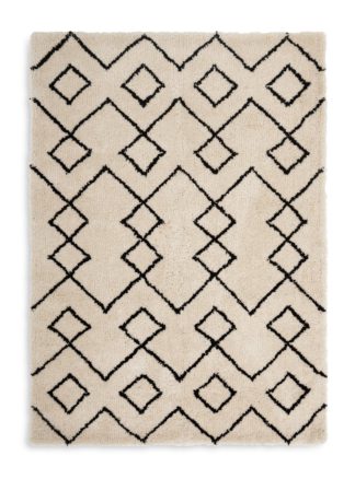 An Image of Habitat Diamond Tufted Rug - Cream - 120x170cm