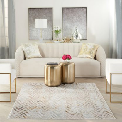 An Image of Glitz Velvet Rug Beige