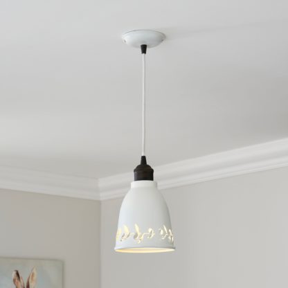 An Image of Churchgate Arthingworth Industrial Pendant Light Off-White