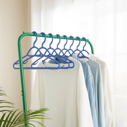 An Image of Pack of 8 Plastic Hangers Magenta