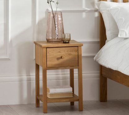 An Image of Coxmoor – 1-Drawer Bedside Table – Oak – Wooden - Happy Beds