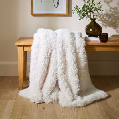 An Image of Furry Throw 130x180cm White