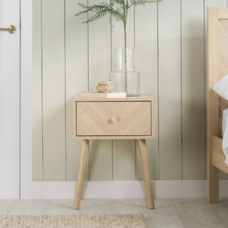 An Image of Herringford - 1 Drawer Bedside Table - Oak – Wooden – Happy Beds