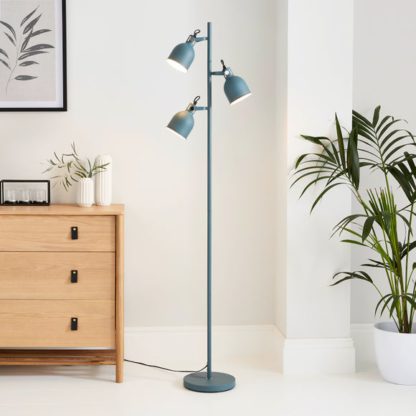 An Image of Issac 3 Light Floor Lamp