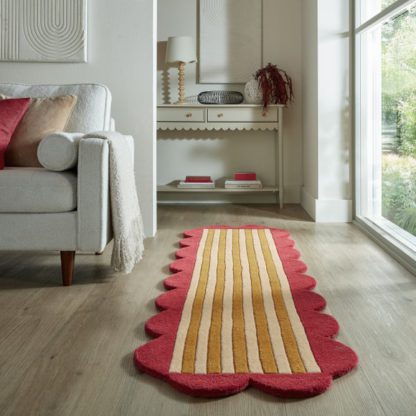 An Image of Milo Scallop Wool Runner