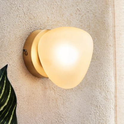 An Image of Pebble Modern Wall Light