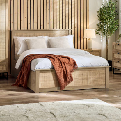 An Image of Padstow - King Size - Rattan Ottoman Storage Bed - Oak - Wooden - 5ft - Happy Beds