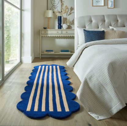 An Image of Milo Scallop Wool Runner