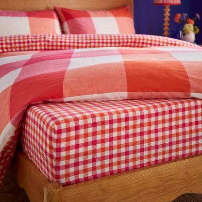 An Image of Sophie Robinson Mini Picnic Plaid 100% Cotton Fitted Sheet